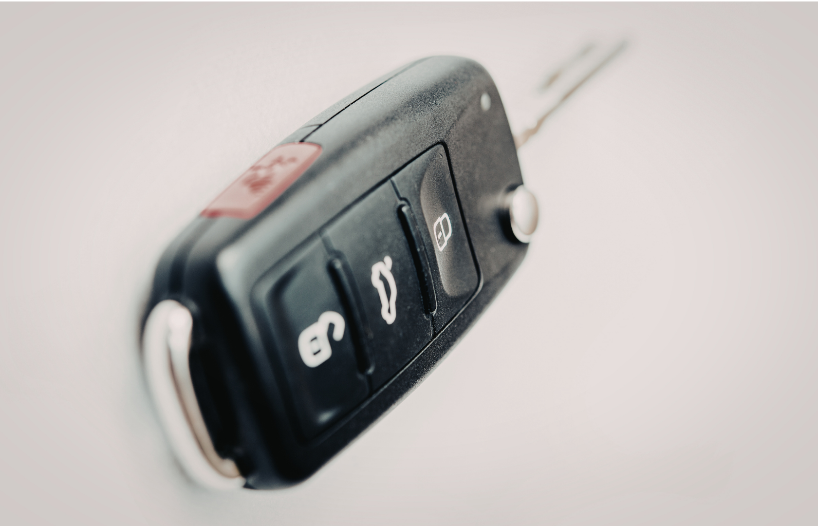 Como trocar bateria de chave automotiva